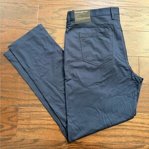 New GHOST GOLF Navy Hybrid Lifestyle Pants 38x32 Classic Fit NWT Flat Front Golf
